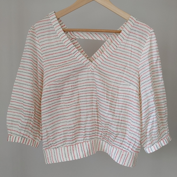 Anthropologie V-Neck Blouse Ivory Print Size 2 - Picture 4 of 16